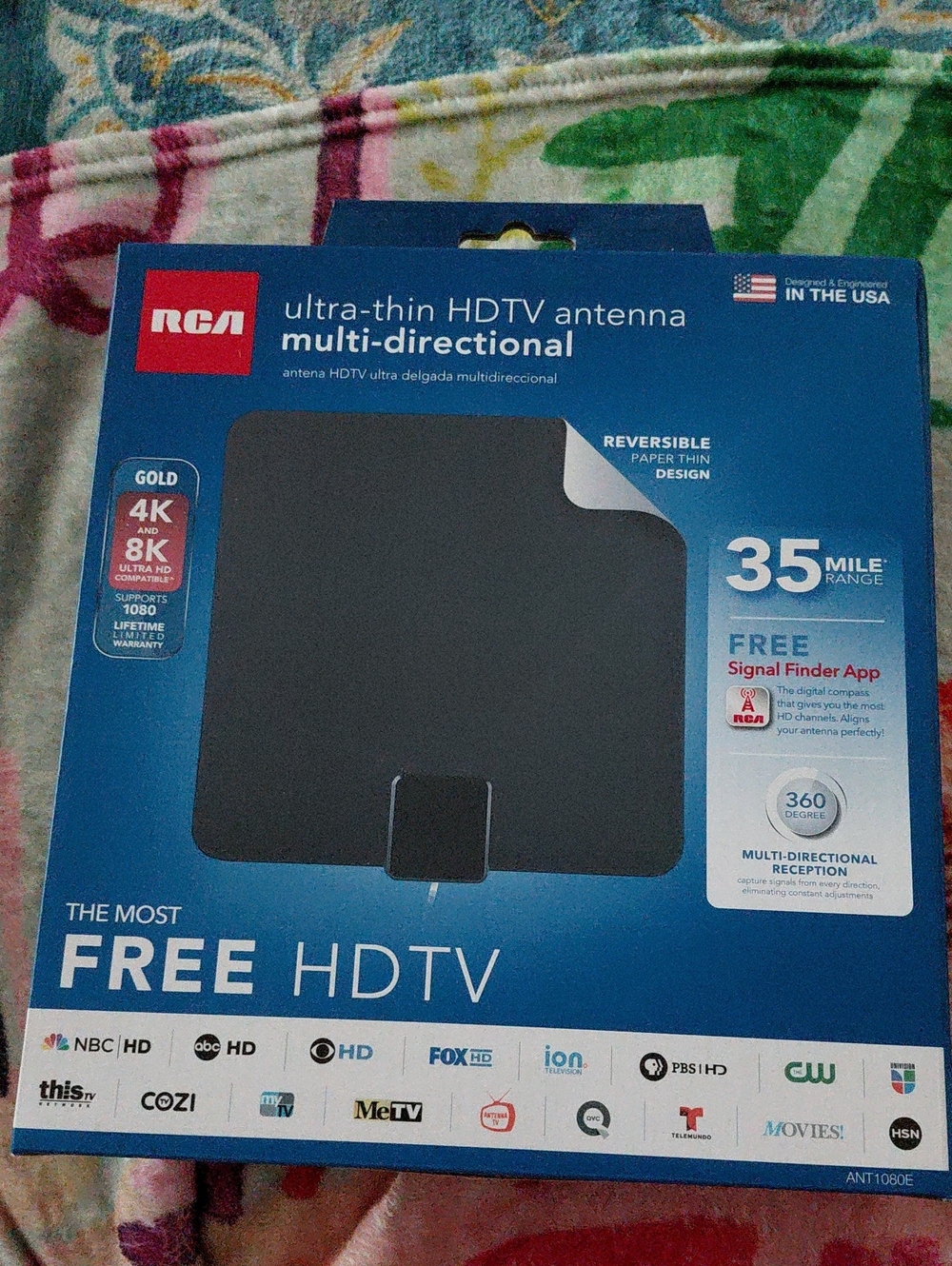 RCA Ultra-Thin Multi-Directional HDTV Antenna - Black